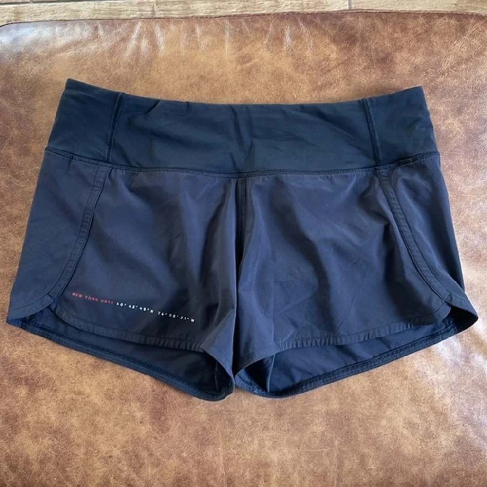 RARE Lululemon Special Edition Run Times Short II 4